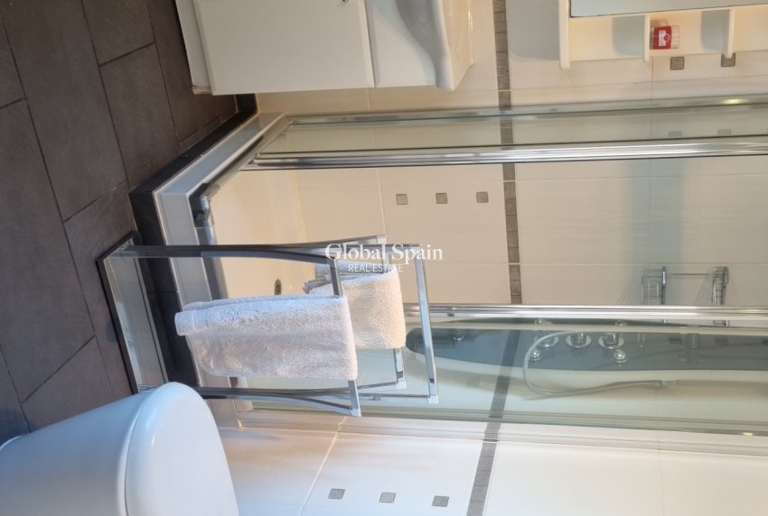 Resale - VILLA -
HONDÓN DE LOS FRAILES - Inland