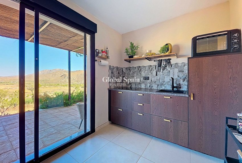 Resale - Villa -
Hondon De Los Frailes