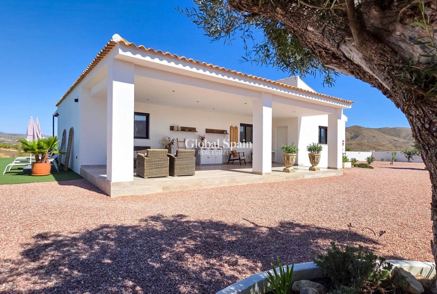 Resale - Villa -
Hondon De Los Frailes