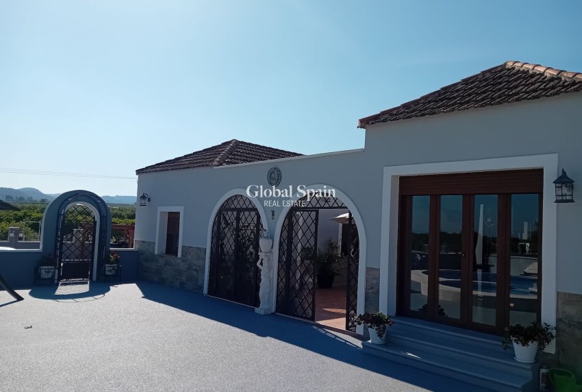 Resale - VILLA -
JACARILLA - Jacarilla