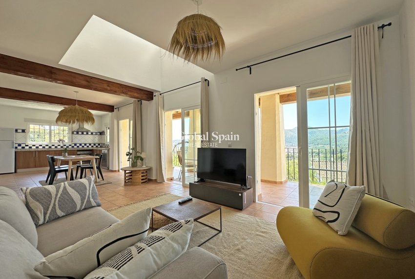 Resale - VILLA -
JALÓN - Inland