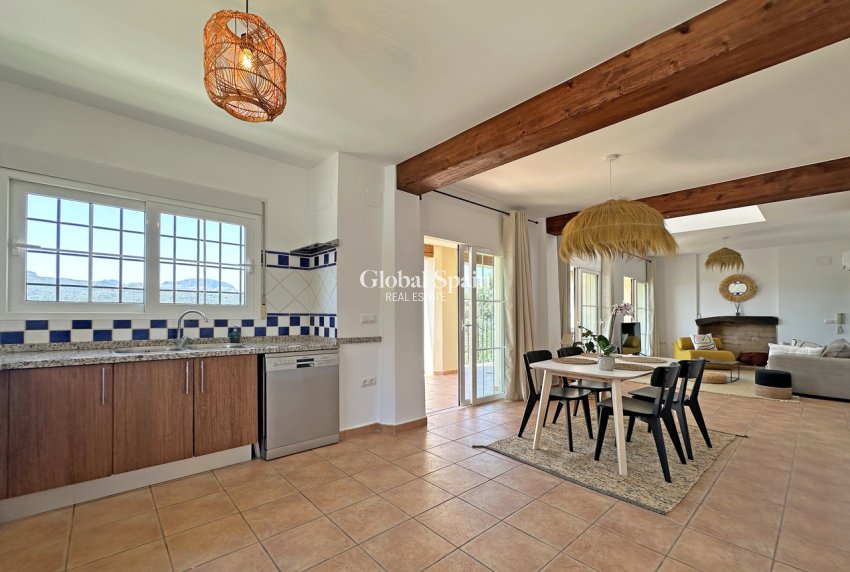 Resale - VILLA -
JALÓN - Inland