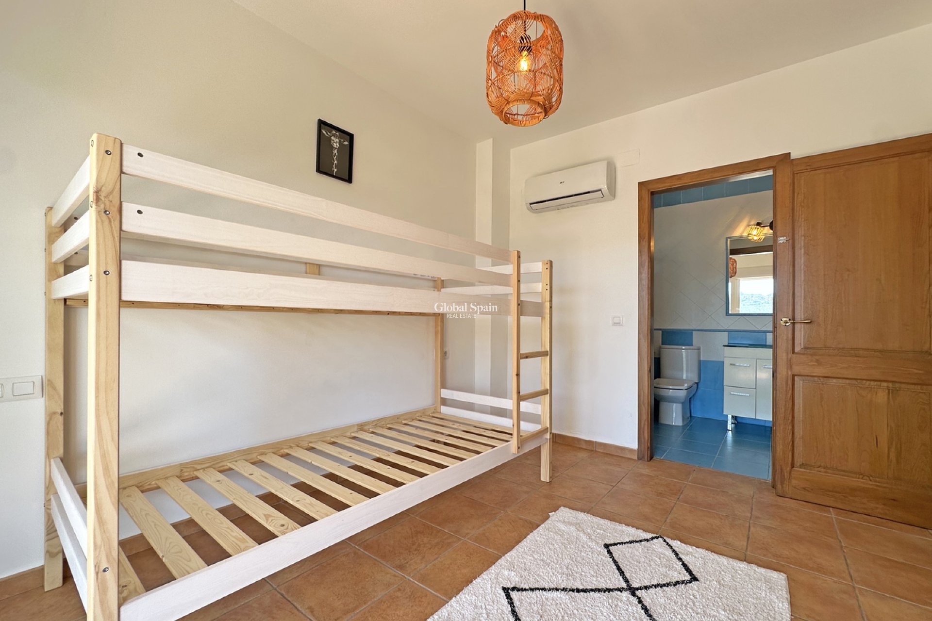 Resale - VILLA -
JALÓN - Inland