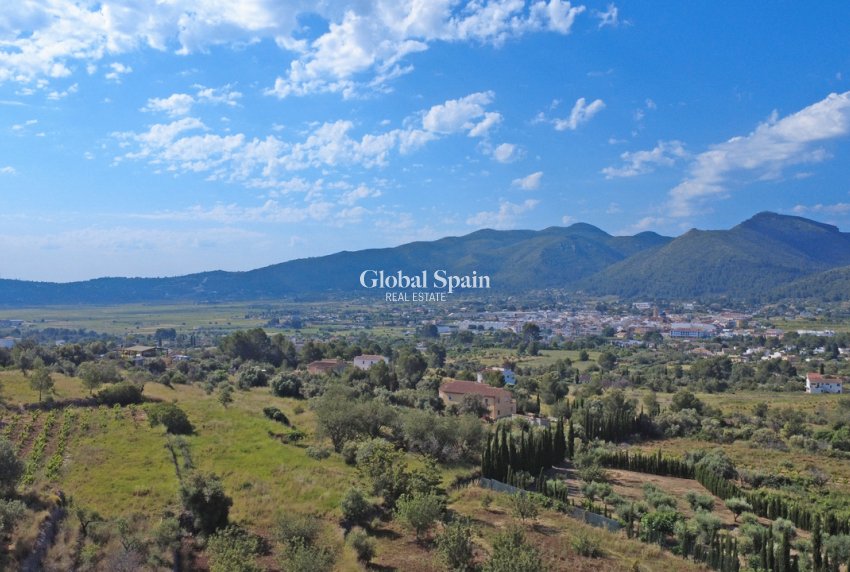 Resale - VILLA -
JALÓN - Inland