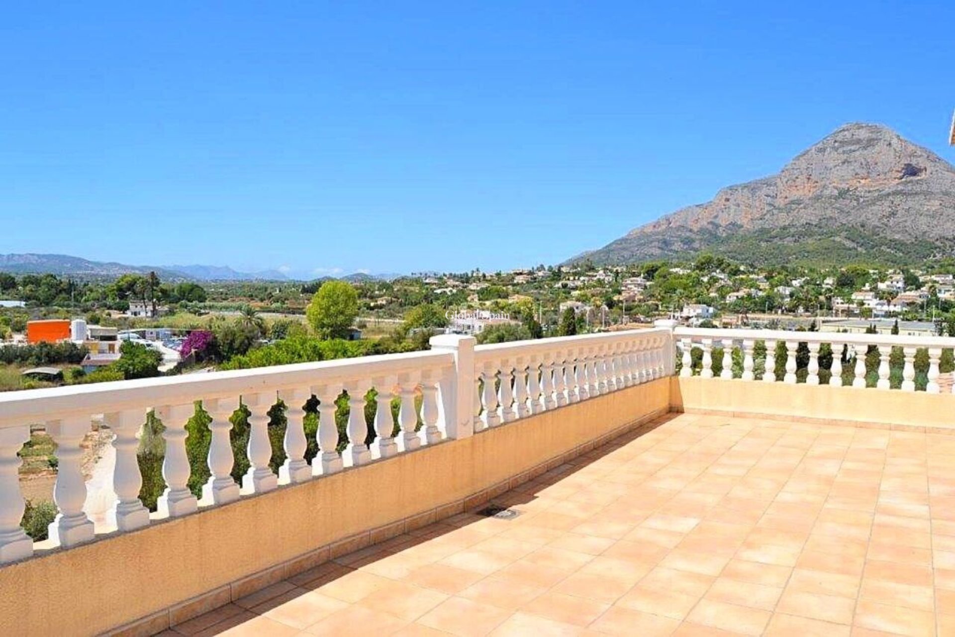 Resale - VILLA -
JÁVEA - Costa Blanca