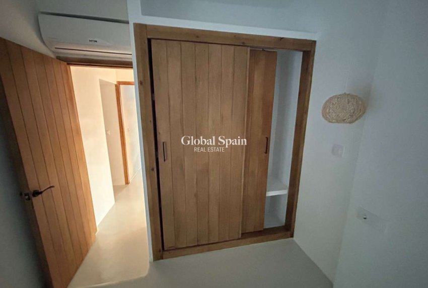 Resale - VILLA -
JÁVEA - Costa Blanca