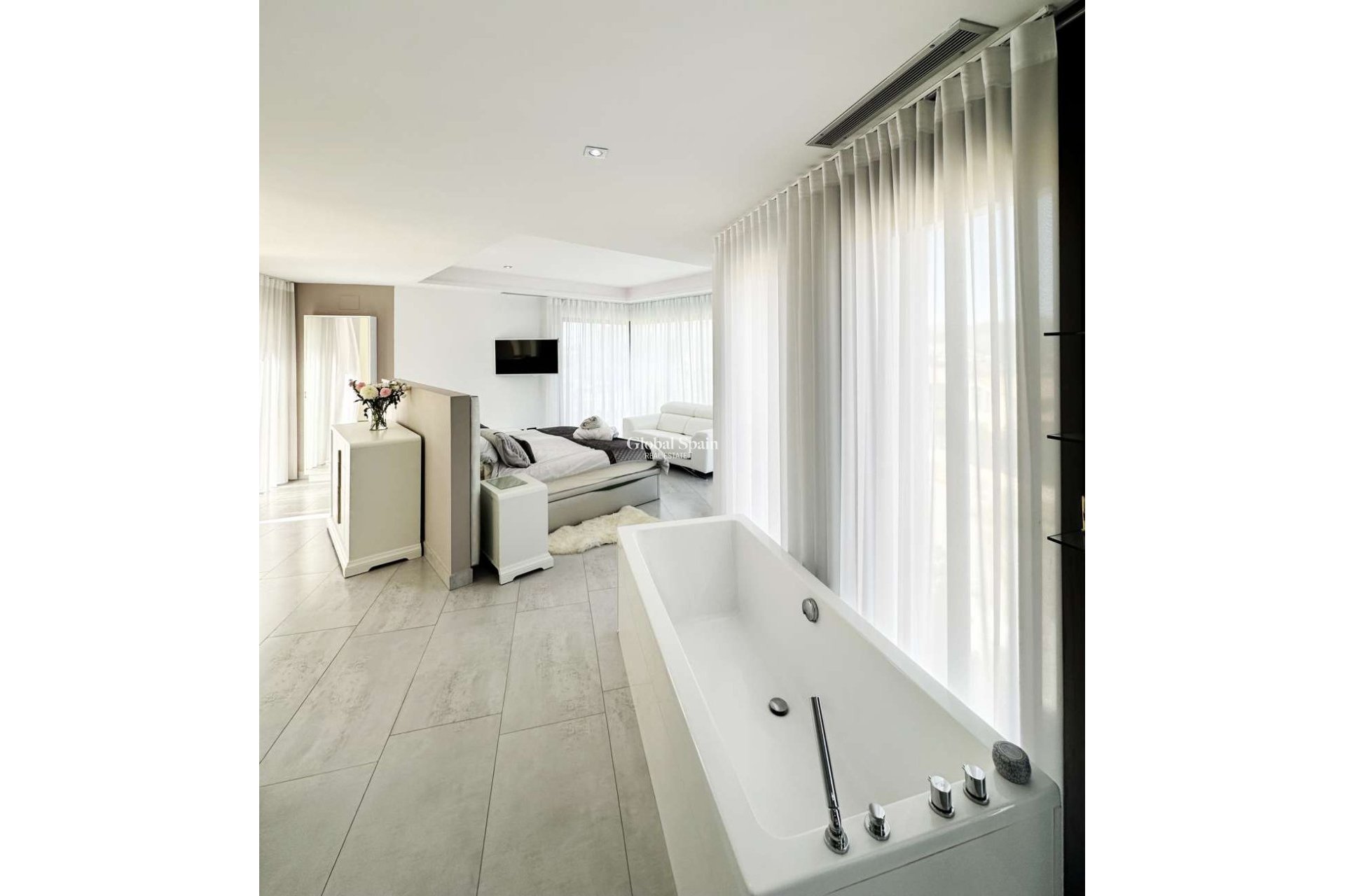 Resale - VILLA -
JÁVEA - Costa Blanca