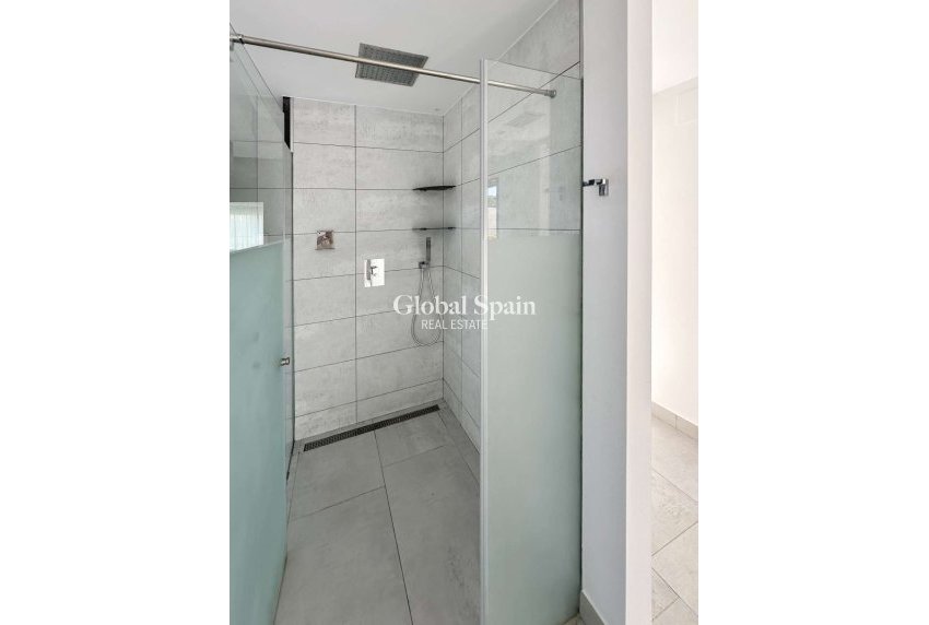 Resale - VILLA -
JÁVEA - Costa Blanca