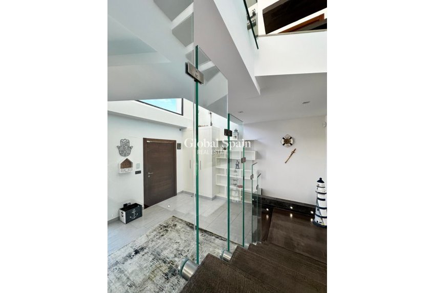 Resale - VILLA -
JÁVEA - Costa Blanca