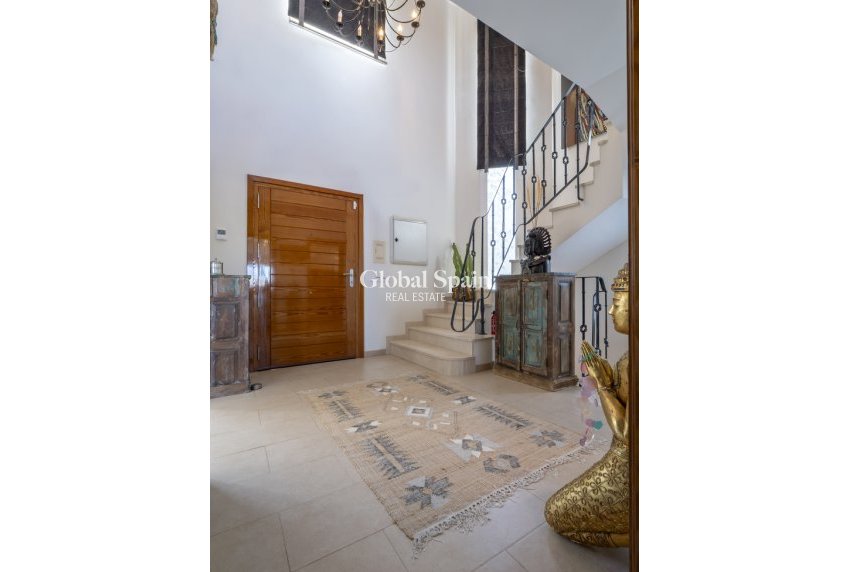 Resale - VILLA -
JÁVEA - Costa Blanca