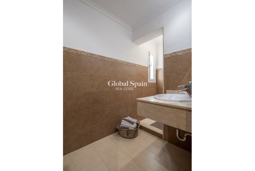 Resale - VILLA -
JÁVEA - Costa Blanca