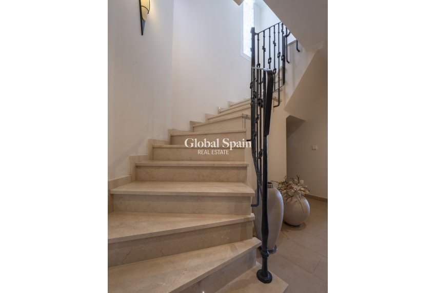 Resale - VILLA -
JÁVEA - Costa Blanca