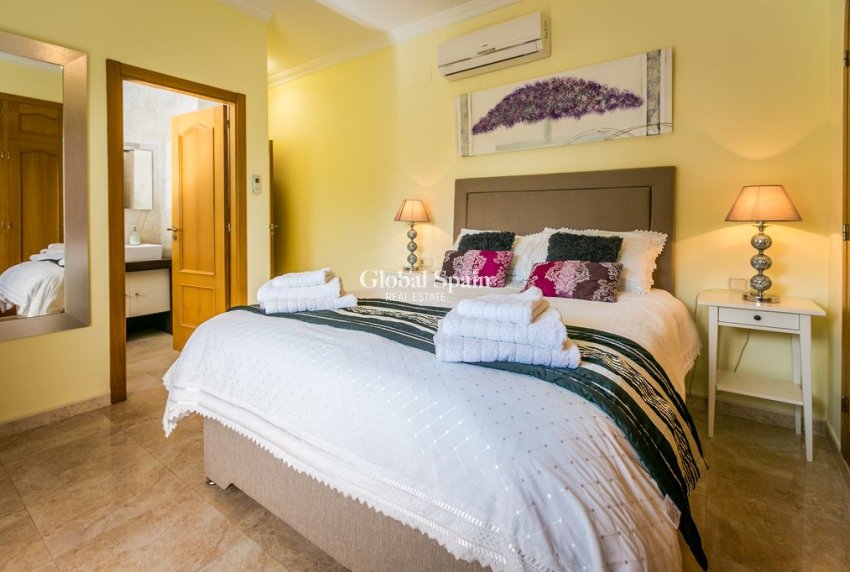 Resale - VILLA -
JÁVEA - Costa Blanca