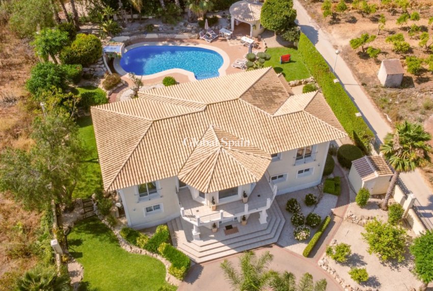Resale - VILLA -
JÁVEA - Costa Blanca