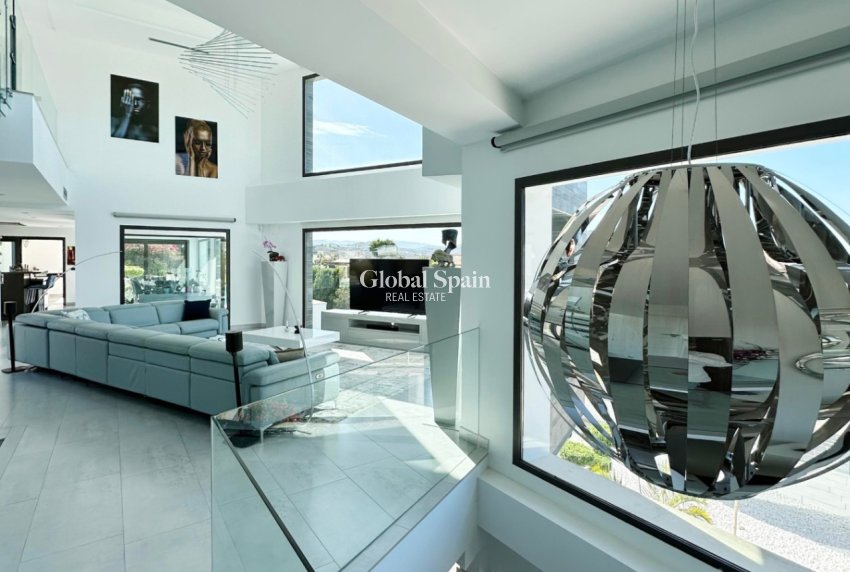 Resale - VILLA -
JÁVEA - Costa Blanca