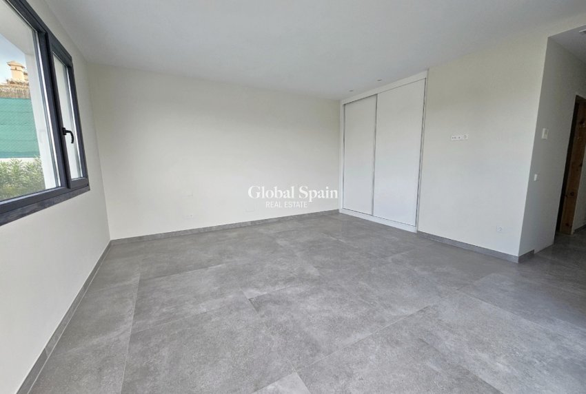 Resale - VILLA -
JÁVEA - Costa Blanca