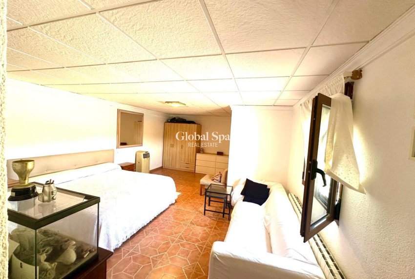 Resale - VILLA -
JÁVEA - Costa Blanca