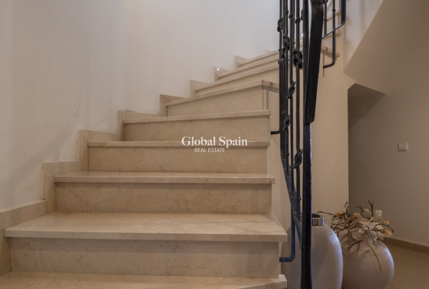 Resale - VILLA -
JÁVEA - Costa Blanca