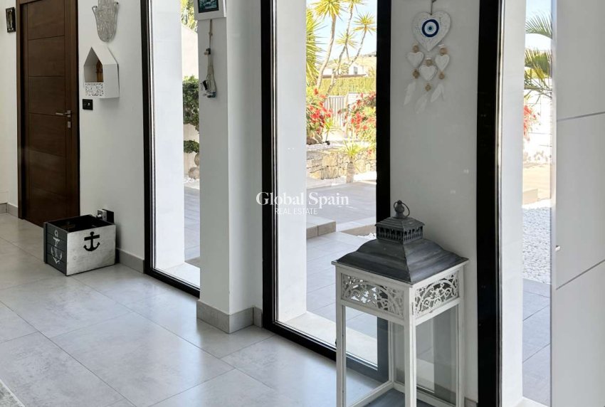 Resale - VILLA -
JÁVEA - Costa Blanca