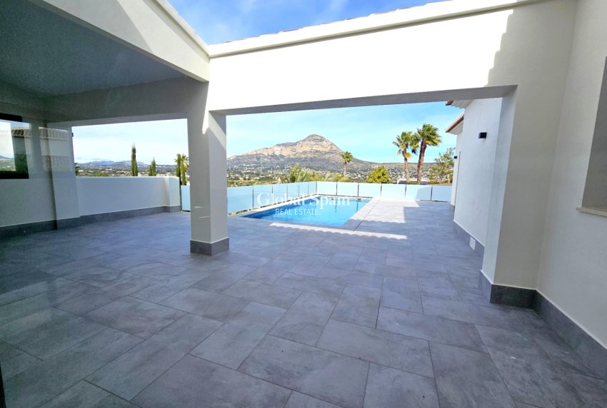 Resale - VILLA -
JÁVEA - Costa Blanca