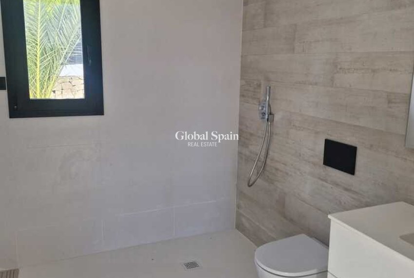 Resale - VILLA -
JÁVEA - Costa Blanca