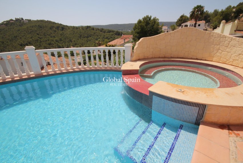 Resale - VILLA -
JÁVEA - Costa Blanca