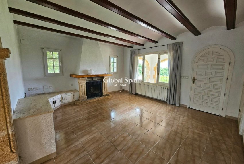 Resale - VILLA -
JÁVEA - Costa Blanca