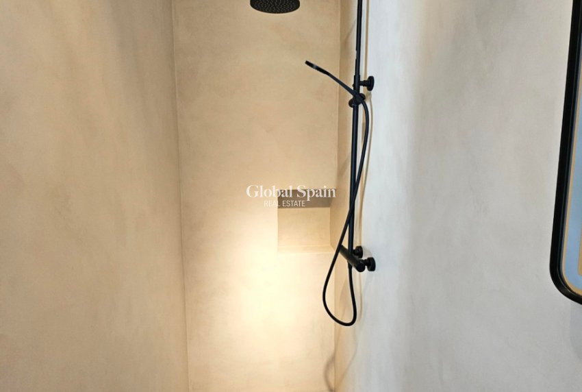 Resale - VILLA -
JÁVEA - Costa Blanca