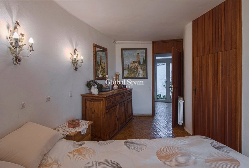 Resale - VILLA -
JÁVEA - Costa Blanca