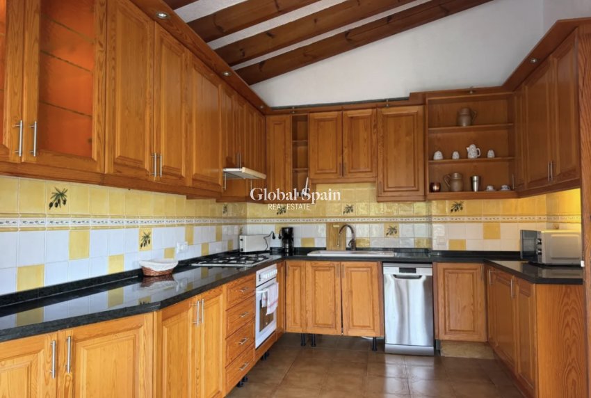 Resale - VILLA -
JÁVEA - Costa Blanca