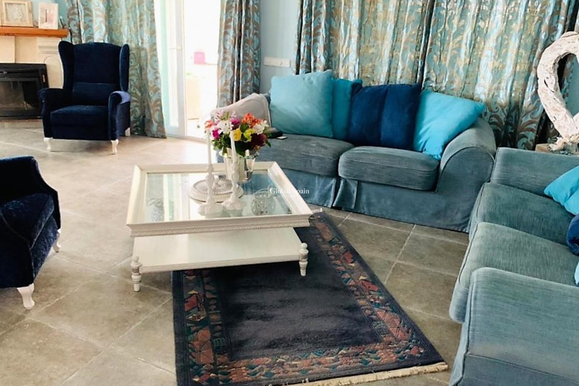 Resale - Villa -
JÁVEA