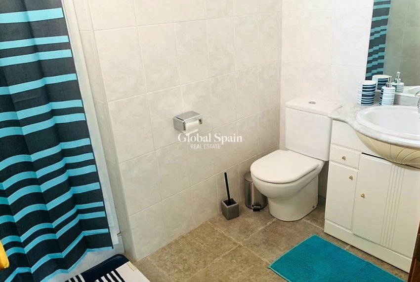 Resale - Villa -
JÁVEA