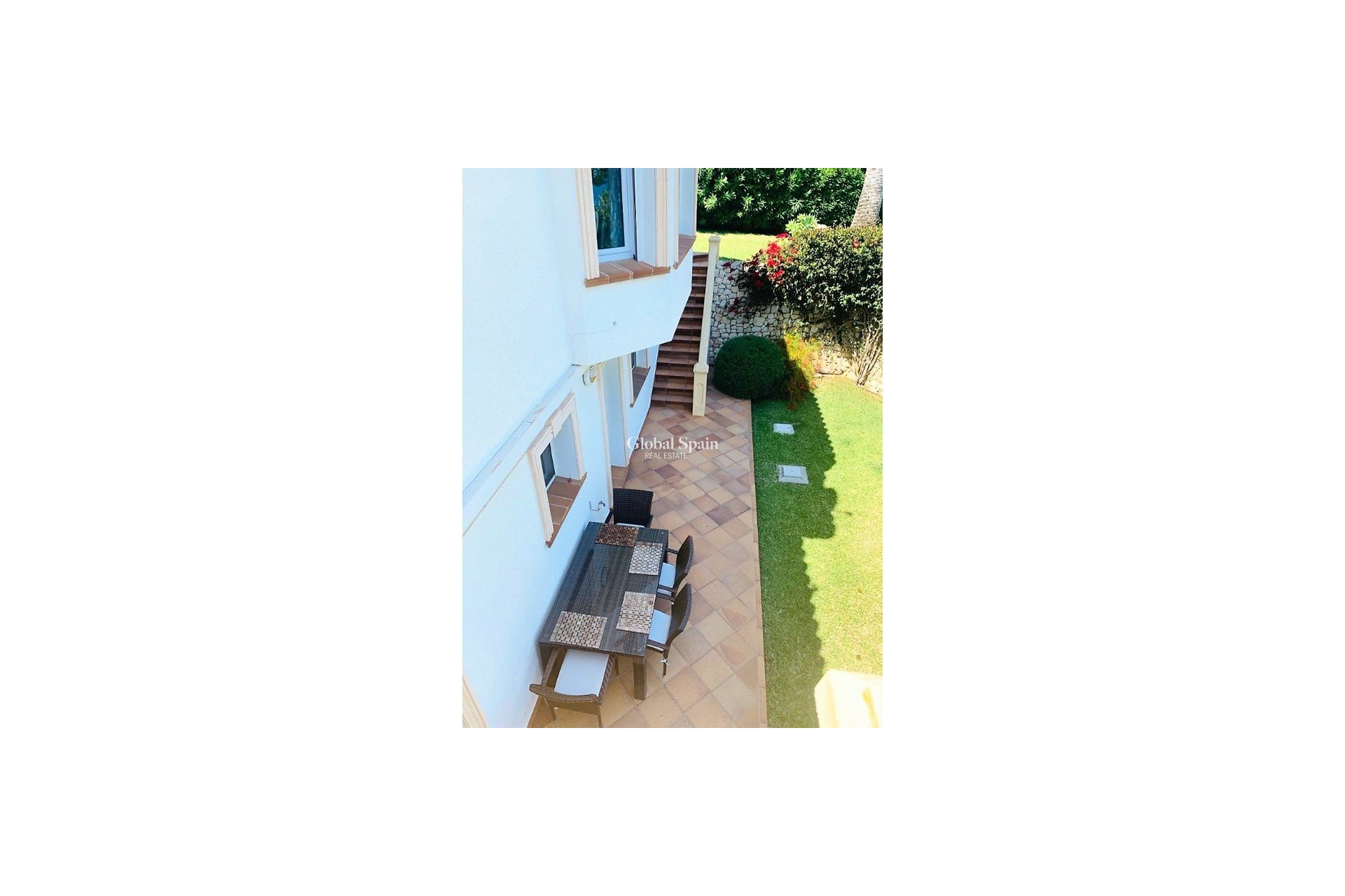 Resale - Villa -
JÁVEA