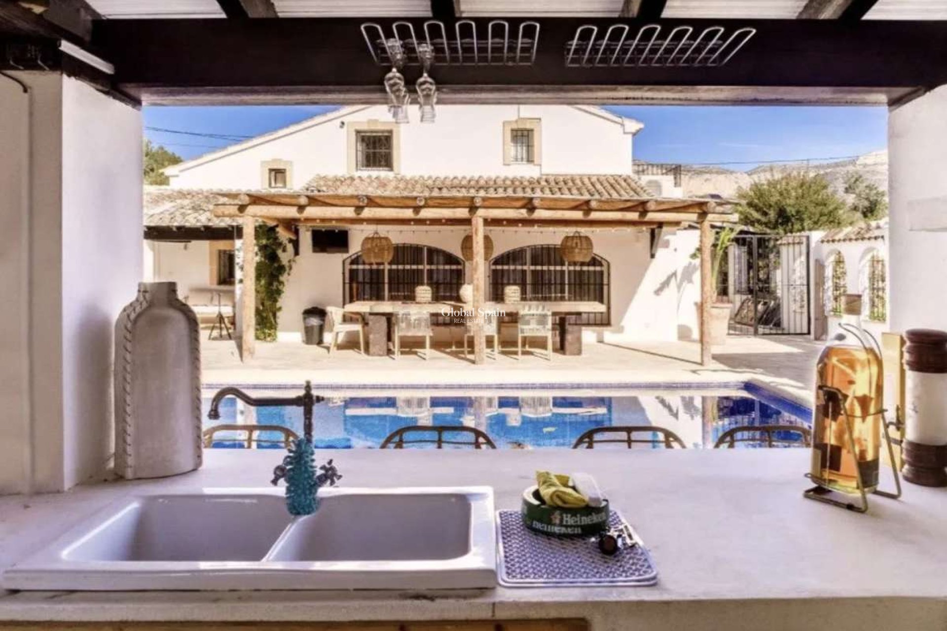 Resale - VILLA -
JESÚS POBRE - Inland