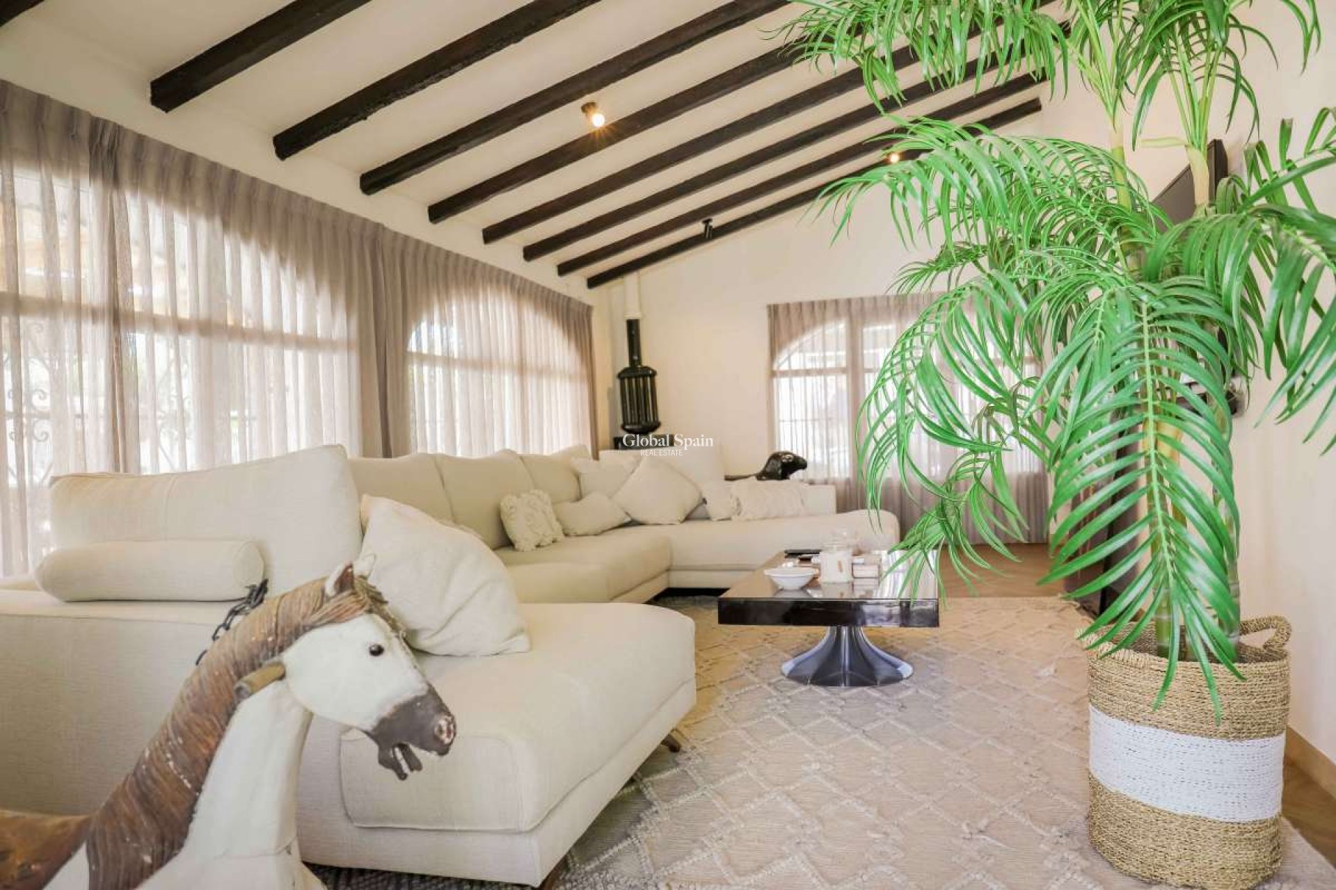 Resale - VILLA -
JESÚS POBRE - Inland