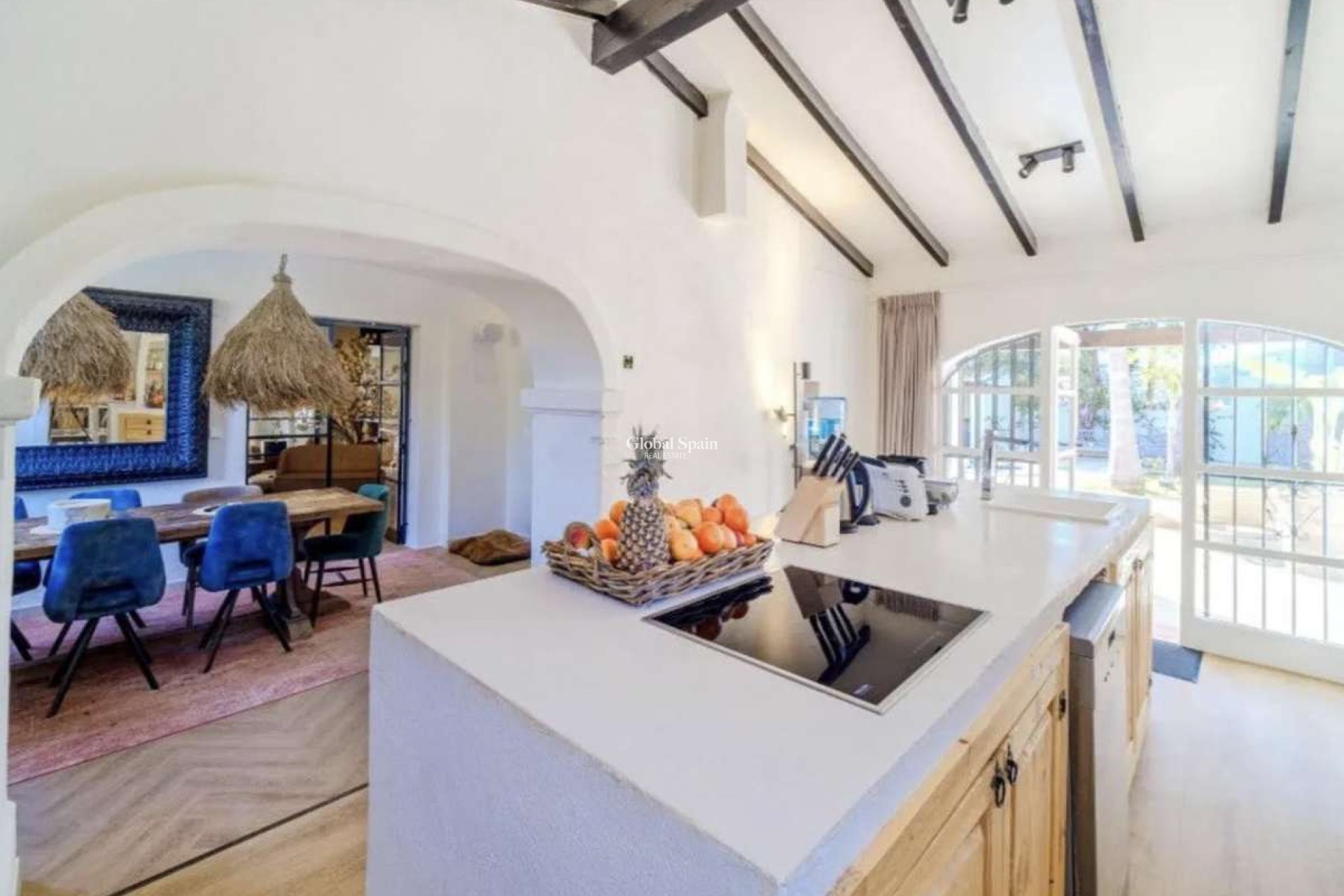 Resale - VILLA -
JESÚS POBRE - Inland