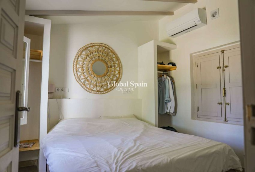 Resale - VILLA -
JESÚS POBRE - Inland