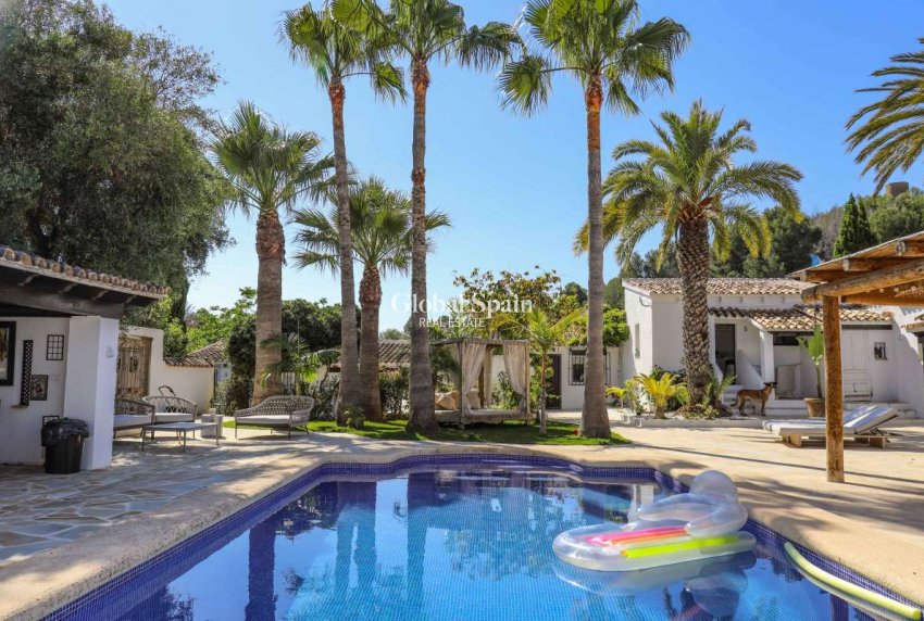 Resale - VILLA -
JESÚS POBRE - Inland