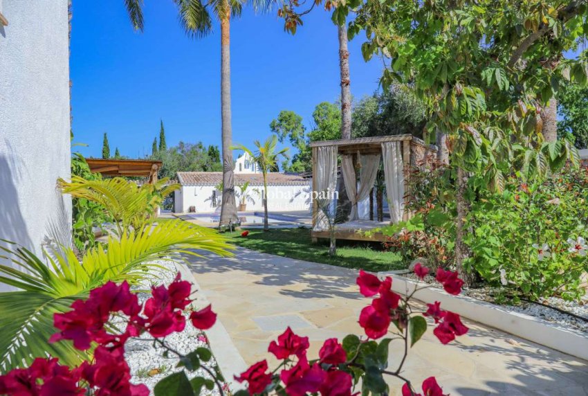 Resale - VILLA -
JESÚS POBRE - Inland