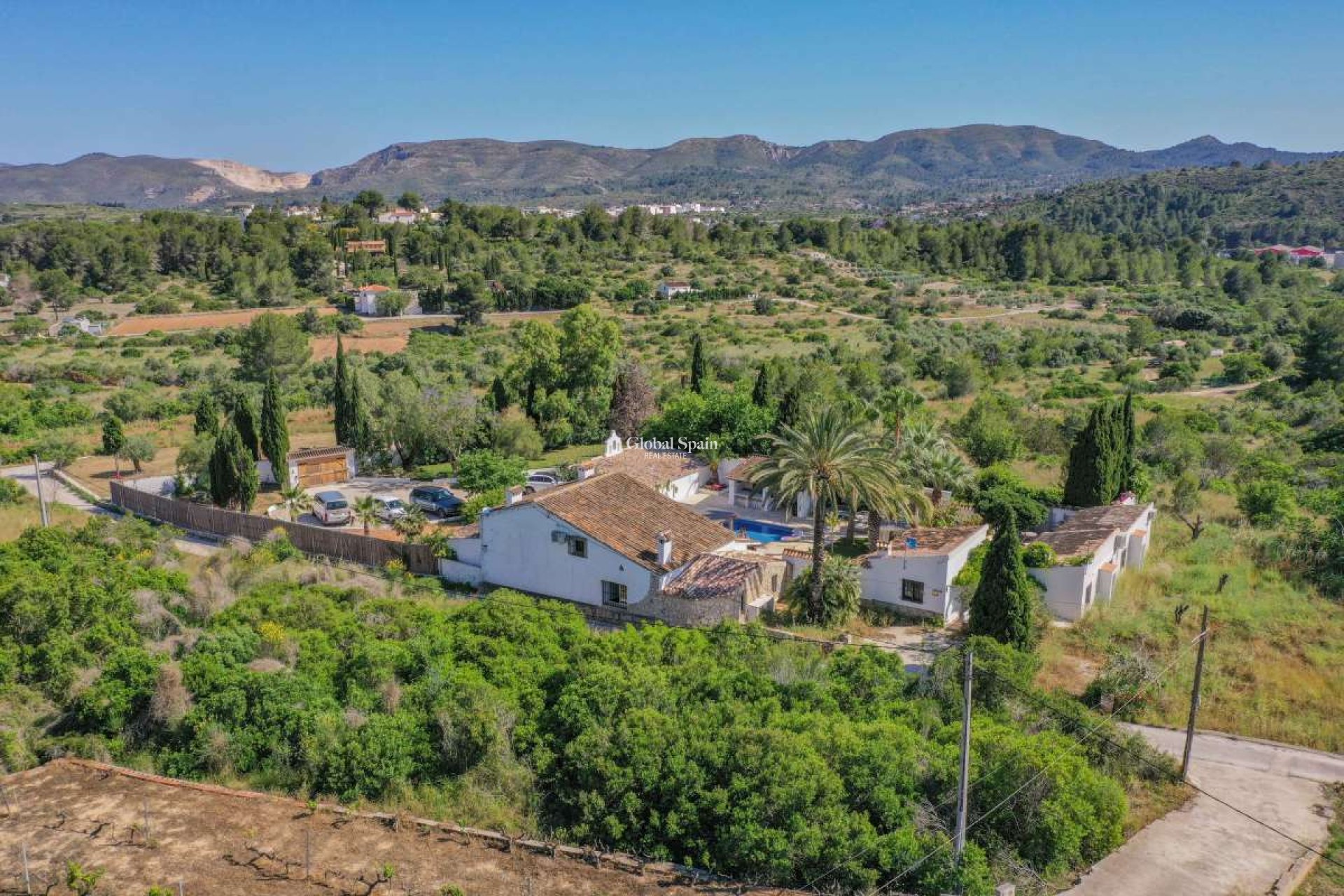 Resale - VILLA -
JESÚS POBRE - Inland