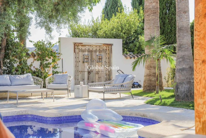 Resale - VILLA -
JESÚS POBRE - Inland