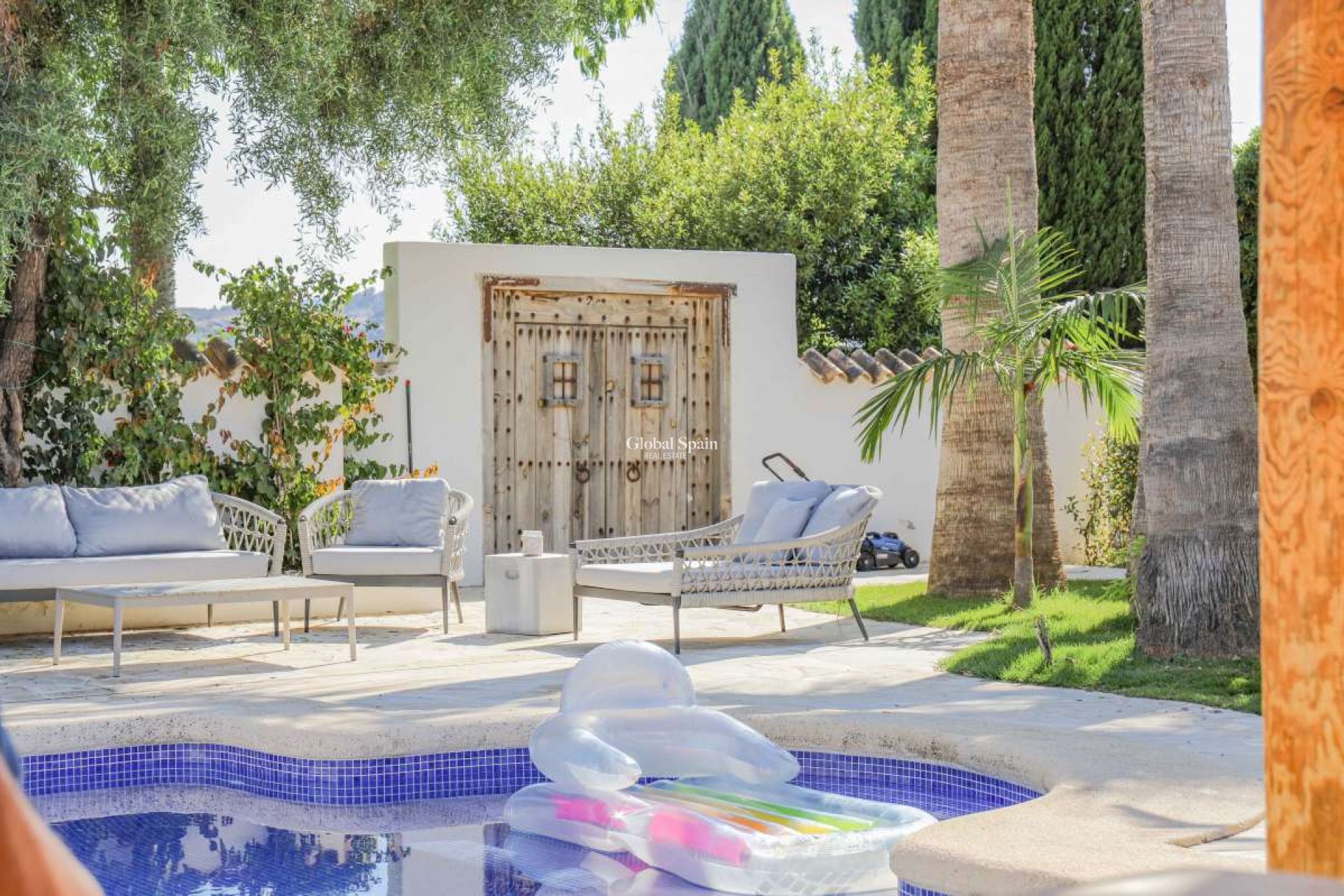 Resale - VILLA -
JESÚS POBRE - Inland