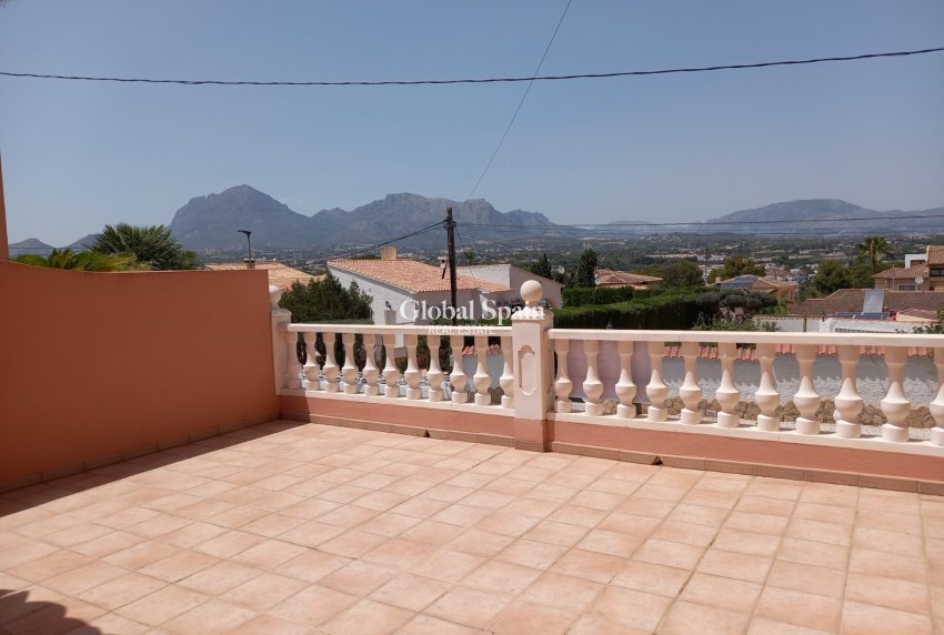 Resale - VILLA -
L'ALBIR - center