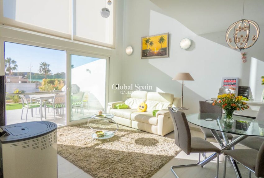 Resale - VILLA -
LA FINCA GOLF - Algorfa