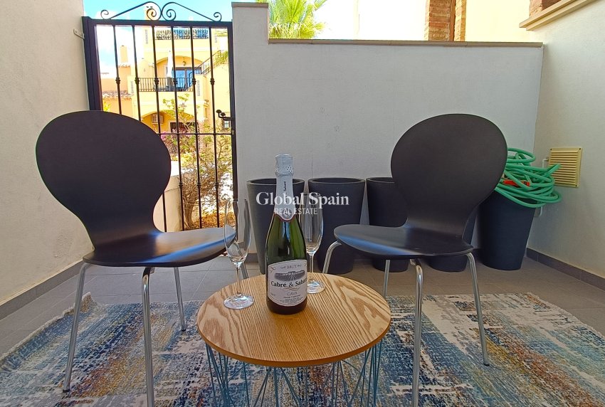 Resale - VILLA -
LA FINCA GOLF - Algorfa