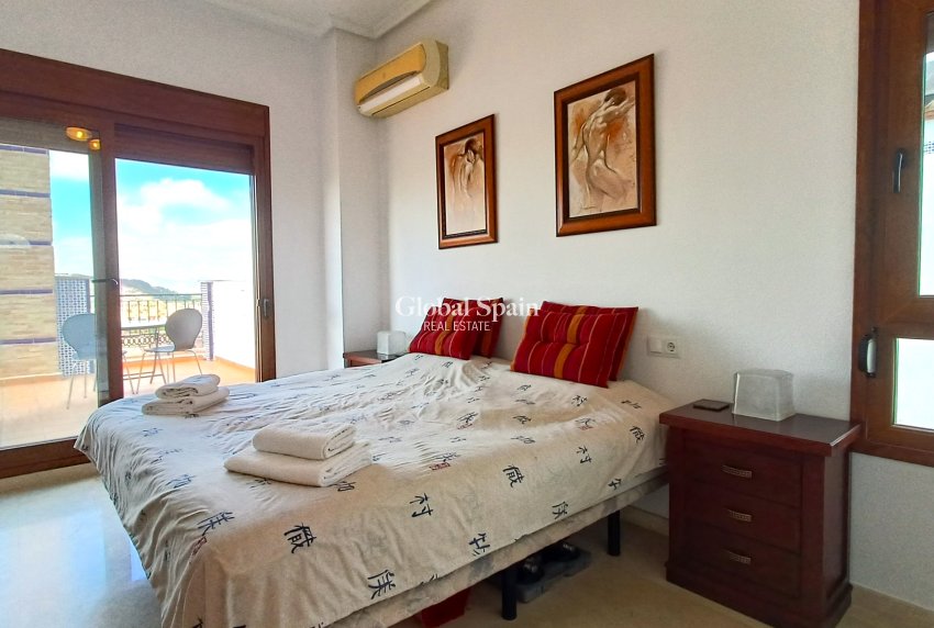 Resale - VILLA -
LA FINCA GOLF - Algorfa