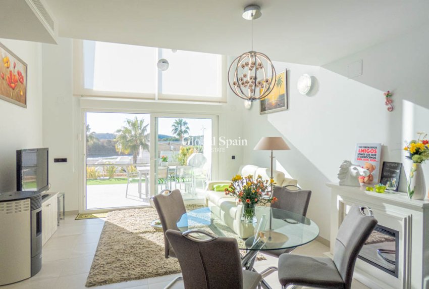 Resale - Villa -
La Finca Golf and Spa Resort - Algorfa