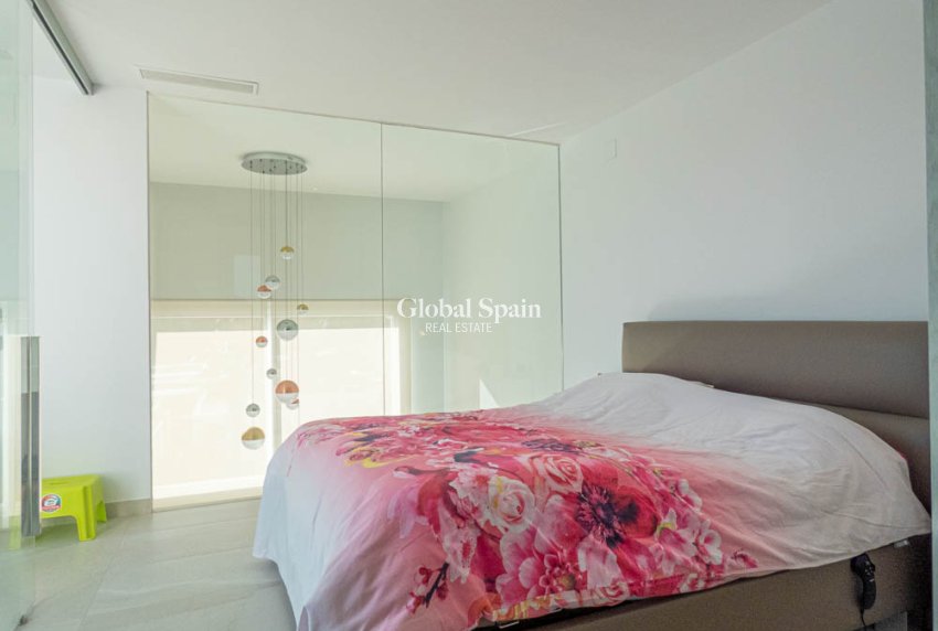 Resale - Villa -
La Finca Golf and Spa Resort - Algorfa