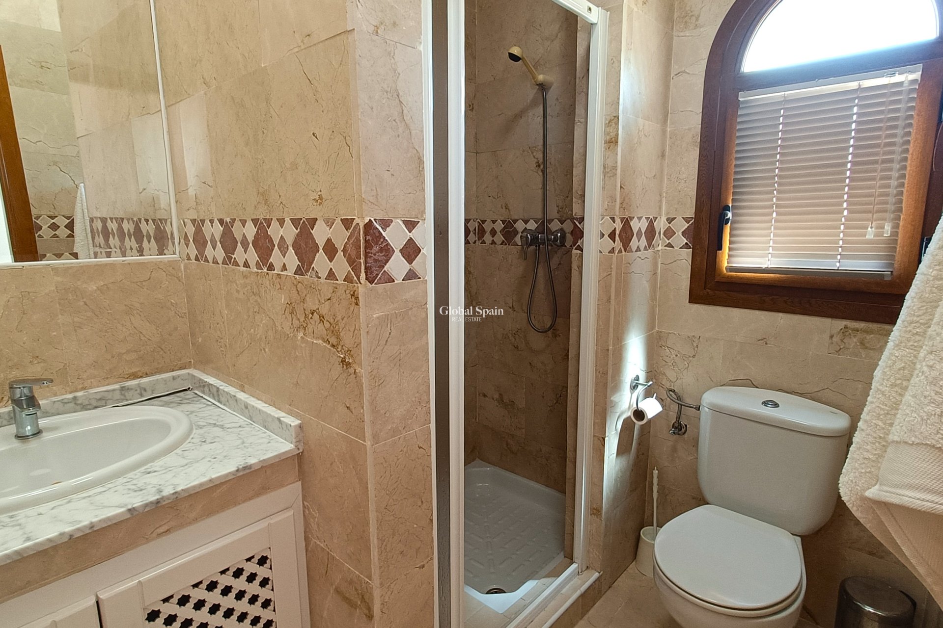 Resale - Villa -
La Finca Golf and Spa Resort - Algorfa