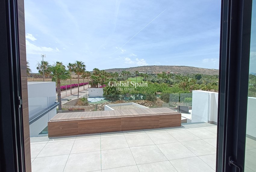 Resale - Villa -
La Finca Golf and Spa Resort